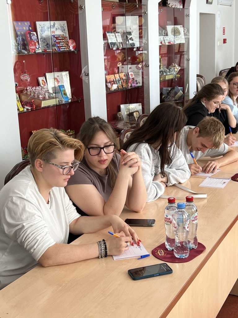 photo_2024-09-16_15-50-17.jpg photo_2024-09-16_15-50-17.jpg