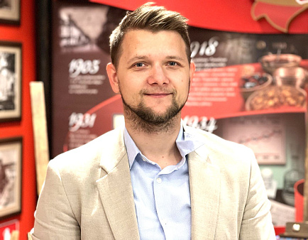 Михаил Матиевский: «Бывало, что уезжаешь в командировку на 1 день, а возвращаешься чуть ли не через неделю!» Михаил Матиевский: «Бывало, что уезжаешь в командировку на 1 день, а возвращаешься чуть ли не через неделю!»